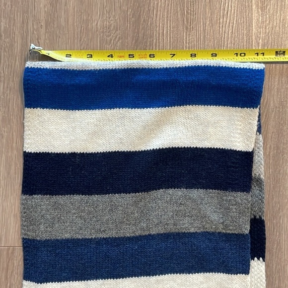 Gap Women's Wool Knit Scarf One Size Blue Stripe Nautical Preppy Contemporary - Picture 7 of 9